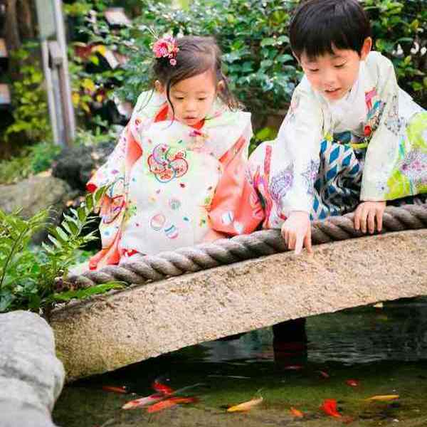 お宮参り・七五三-1のサムネイル