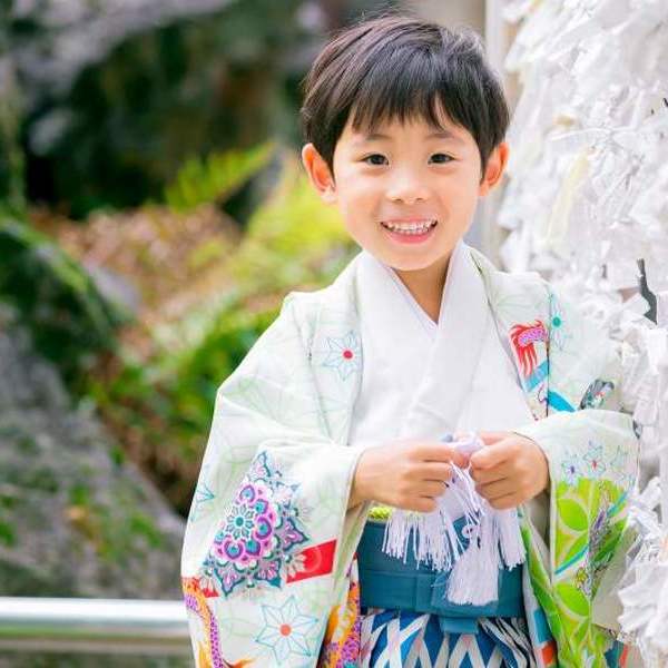 お宮参り・七五三-1のサムネイル