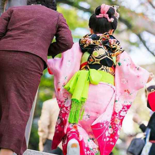 お宮参り・七五三-2のサムネイル