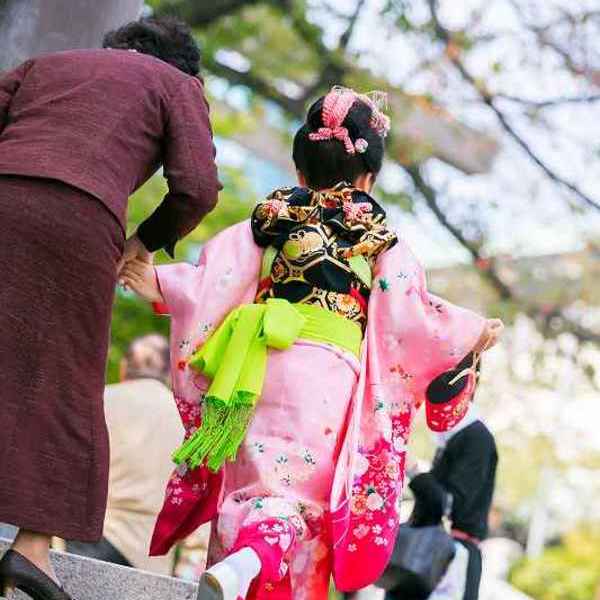 お宮参り・七五三-2のサムネイル